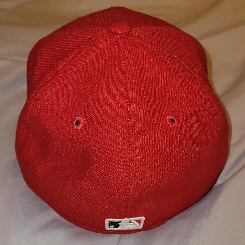 Cincinnati Reds Hat Fitted Size 7 - Picture 3 of 5
